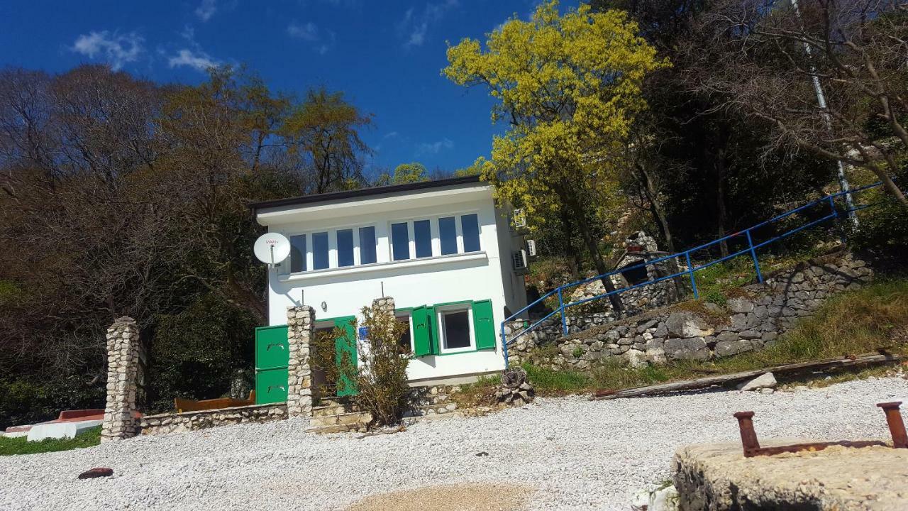 Beach House Bassi Риека Экстерьер фото